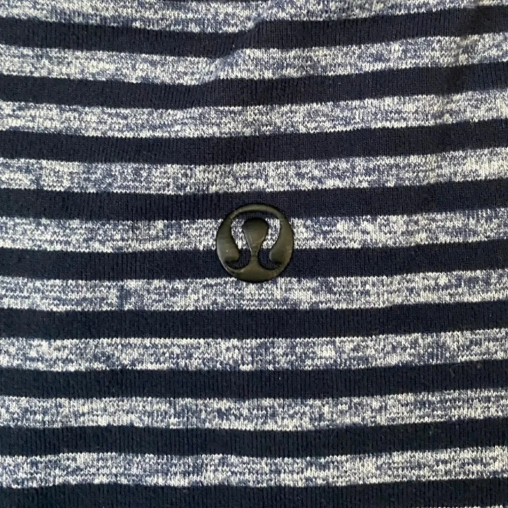 Lululemon Speed Long Sleeve Classic Stripe Heathered Black Iris Blue Size L - Picture 10 of 10